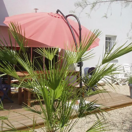 36 Avenue Rosni Jeune -012 *